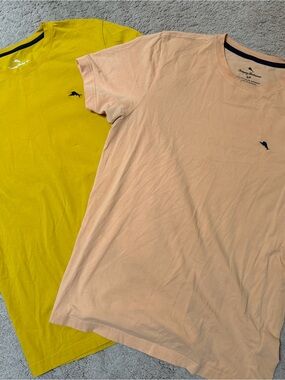 Tommy Bahama Peach Short-Sleeve Crew Tee with Navy Logo